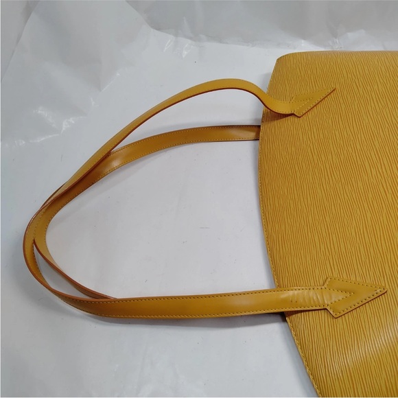 Louis Vuitton St. Jacques Yellow Epi Leather Shoulder Bag - Picture 4 of 9